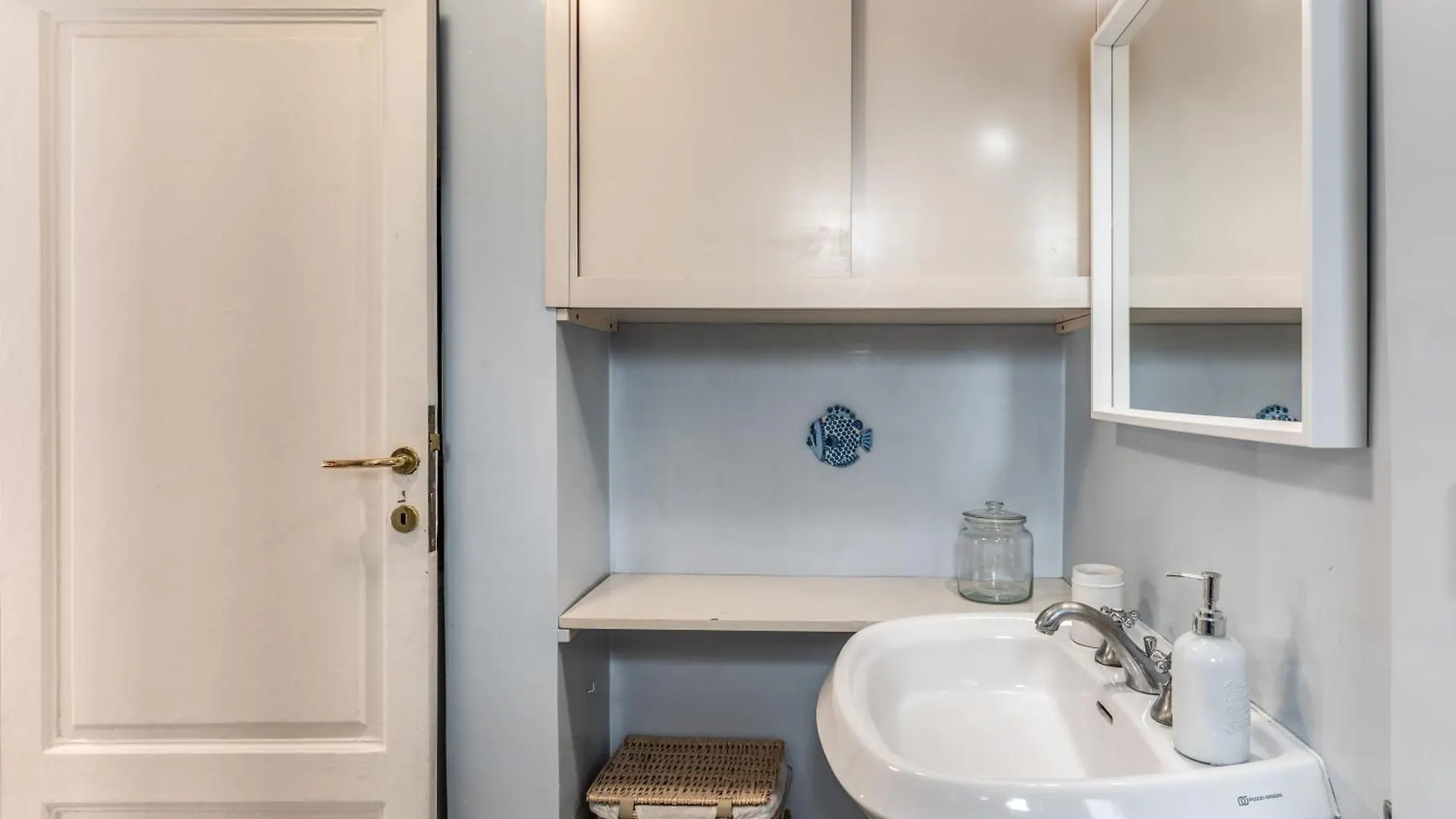 Trastevere Design & Comfort Rome Apartment