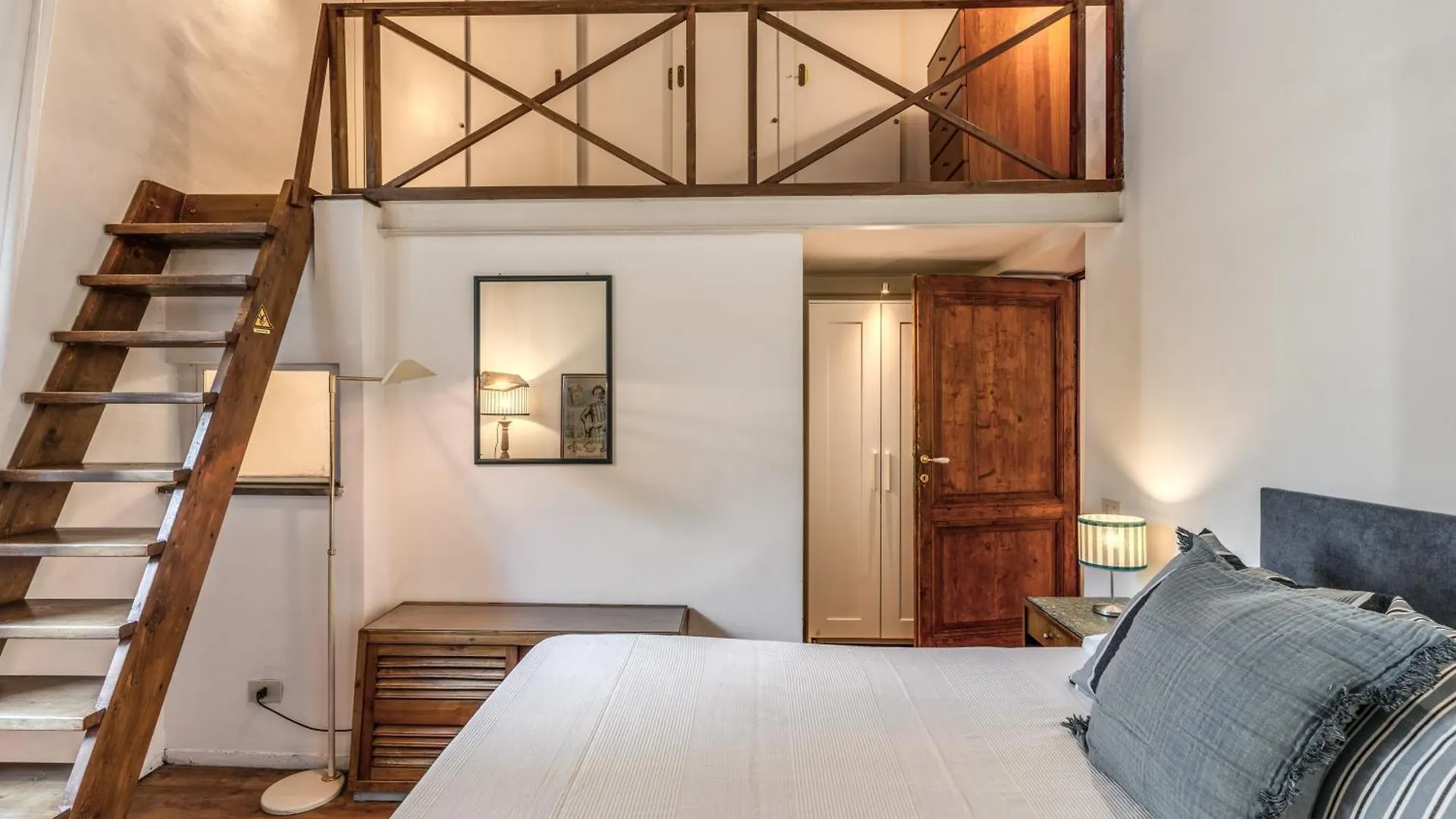 Trastevere Design & Comfort Rome 0*,  Italy